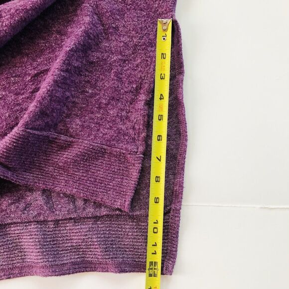 Zenana Fleece Cowl Neck Split Side Sweater Size Small - Picture 11 of 11